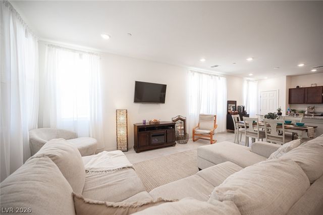 2609 Esposende Street, Henderson, NV 89044