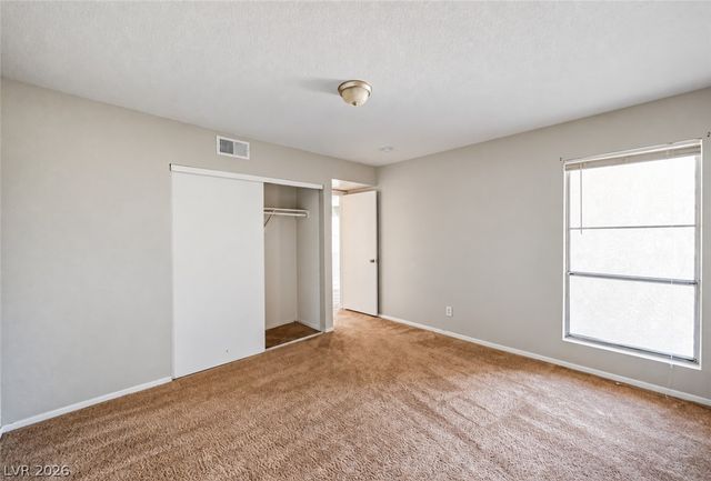 2961 Country Manor Lane 14, Las Vegas, NV 89115