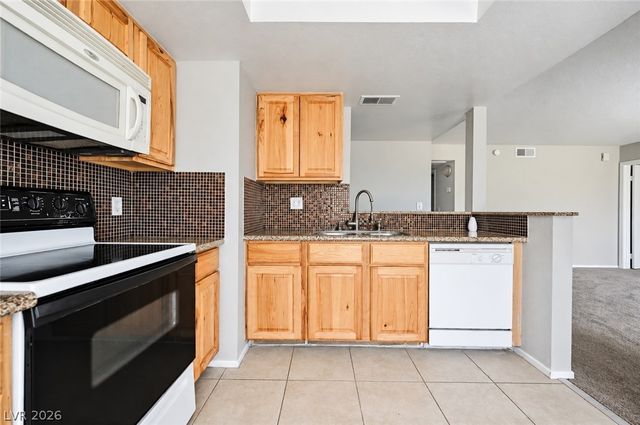 2961 Country Manor Lane 14, Las Vegas, NV 89115