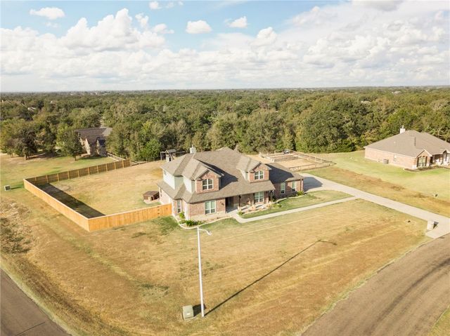 18214 Retriever Run, College Station, TX 77845