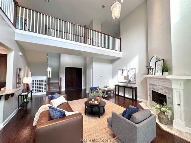 18214 Retriever Run, College Station, TX 77845