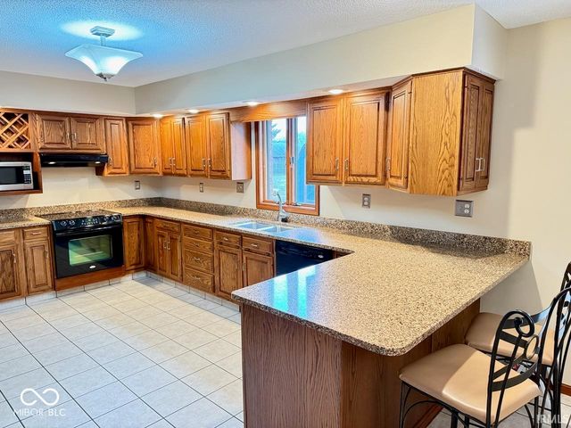 3901 W Allen Court, Muncie, IN 47304