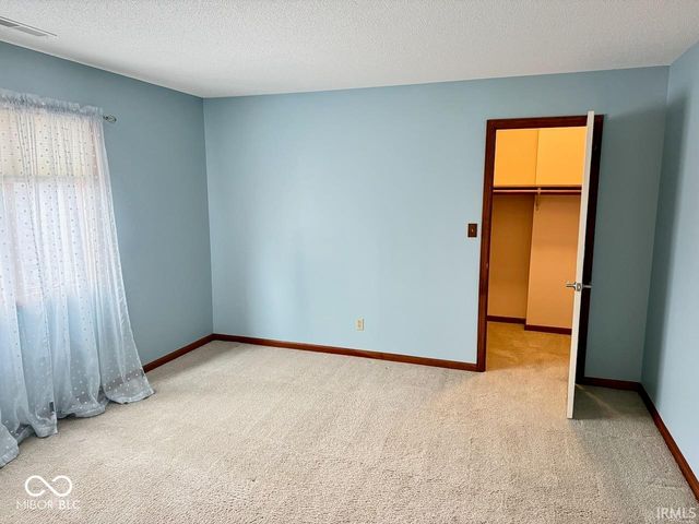 3901 W Allen Court, Muncie, IN 47304