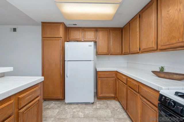 9989 MAYA LINDA 63, San Diego, CA 92126