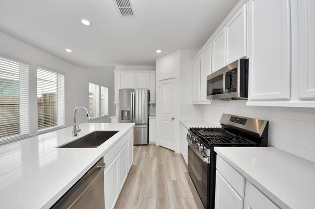 9223 Willowbank Gap Lane, Cypress, TX 77433