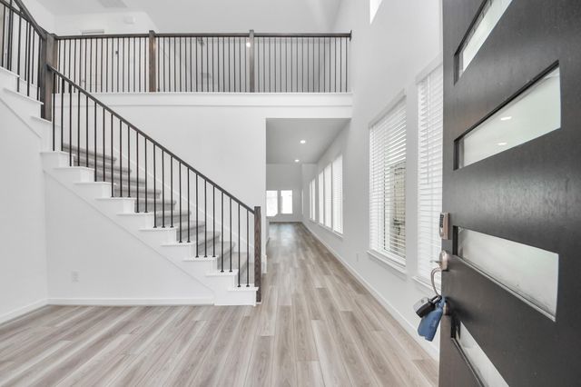 9223 Willowbank Gap Lane, Cypress, TX 77433