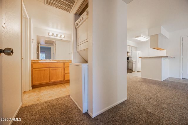 2625 E INDIAN SCHOOL Road 232, Phoenix, AZ 85016