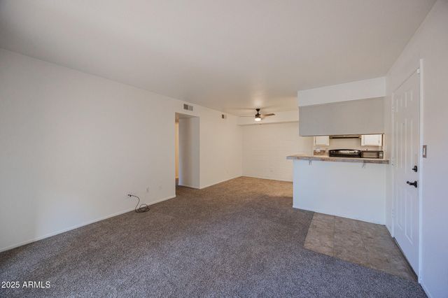 2625 E INDIAN SCHOOL Road 232, Phoenix, AZ 85016