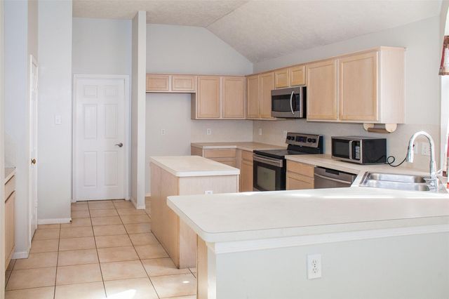 6223 Newbury Drive, Katy, TX 77449