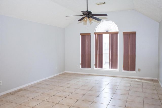 6223 Newbury Drive, Katy, TX 77449