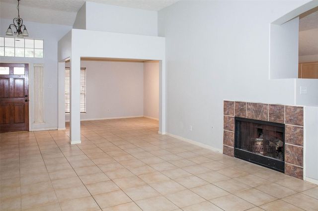 6223 Newbury Drive, Katy, TX 77449