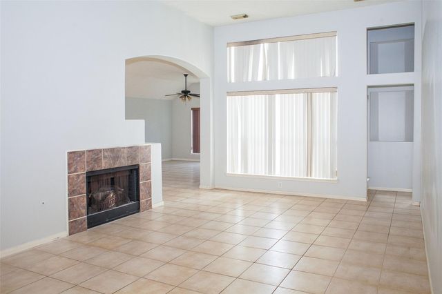 6223 Newbury Drive, Katy, TX 77449
