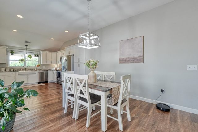 668 Ridgeville Church Road, Inman, SC 29349