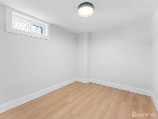 44 Charlotte Street, Carteret, NJ 07008