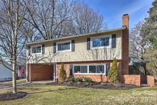 3808 Flowerfield Road, Charlotte, NC 28210