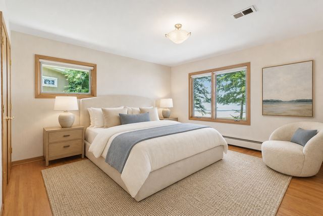28235 Boulder Circle, Excelsior, MN 55331