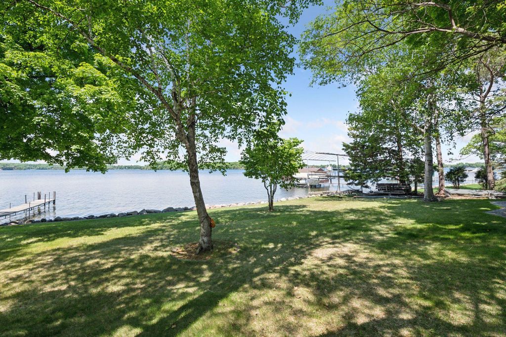 28235 Boulder Circle, Excelsior, MN 55331 — photo 3