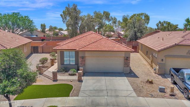 21067 E DESERT HILLS Circle, Queen Creek, AZ 85142