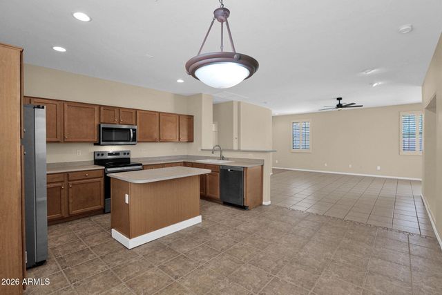 21067 E DESERT HILLS Circle, Queen Creek, AZ 85142