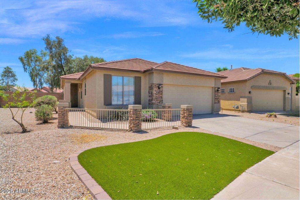 21067 E DESERT HILLS Circle, Queen Creek, AZ 85142 — photo 2