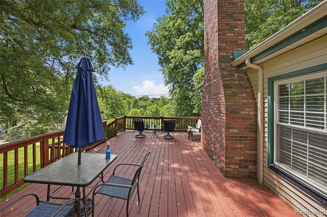 6790 Weyer Road, Imlay City, MI 48444