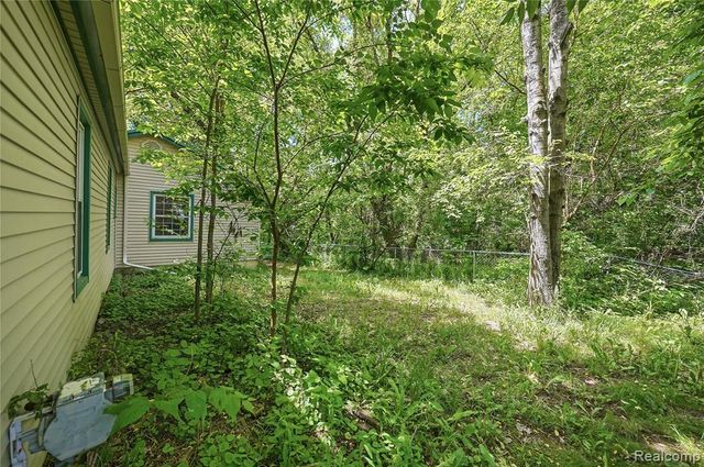 6790 Weyer Road, Imlay City, MI 48444