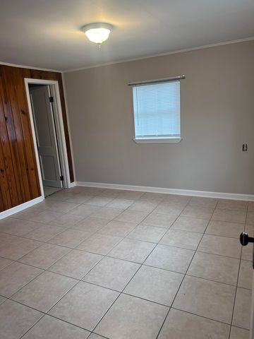 351 Alabama Street, Crestview, FL 32536