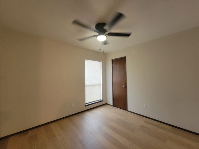 7724 Val Verde Drive, Fort Worth, TX 76133