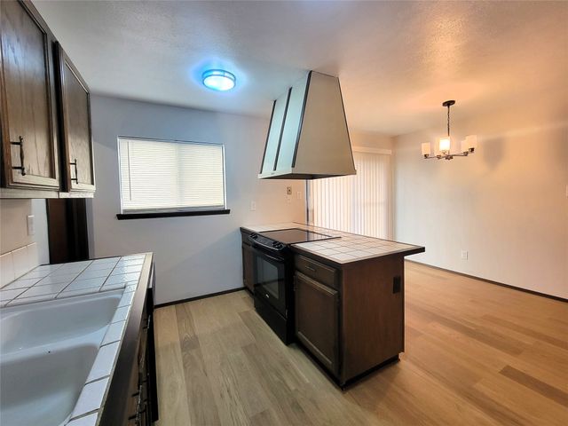 7724 Val Verde Drive, Fort Worth, TX 76133