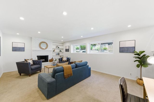 2404 Melendy Drive, San Carlos, CA 94070