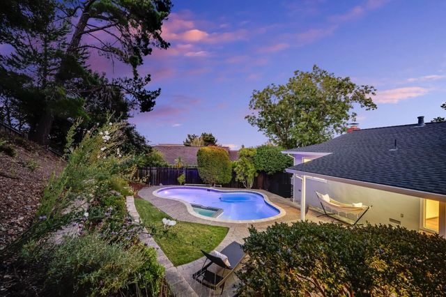 2404 Melendy Drive, San Carlos, CA 94070