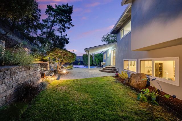 2404 Melendy Drive, San Carlos, CA 94070