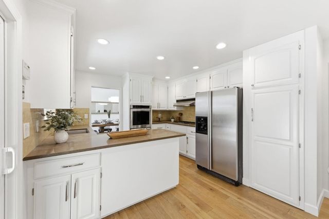 2404 Melendy Drive, San Carlos, CA 94070
