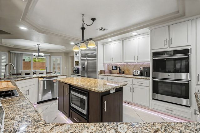 6707 Zephyr Wind Avenue, Las Vegas, NV 89139