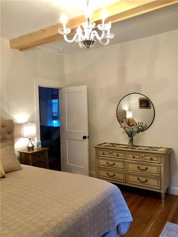 32 East Bowery Street, Newport, RI 02840