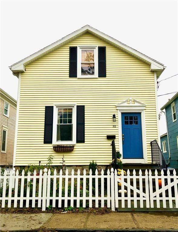 32 East Bowery Street, Newport, RI 02840
