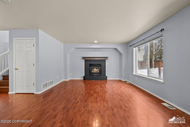 7532 Eastbrook Circle, Anchorage, AK 99504