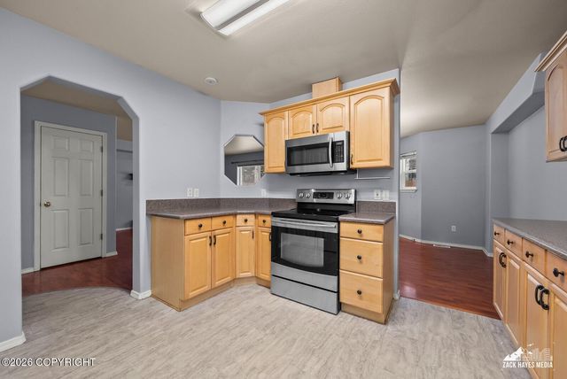 7532 Eastbrook Circle, Anchorage, AK 99504