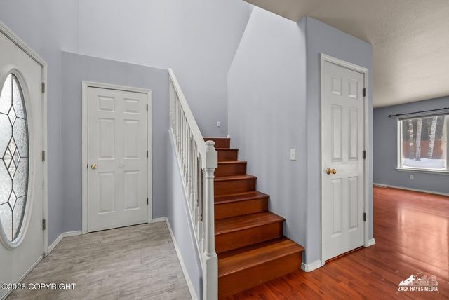 7532 Eastbrook Circle, Anchorage, AK 99504