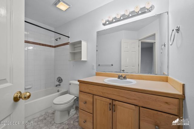 7532 Eastbrook Circle, Anchorage, AK 99504