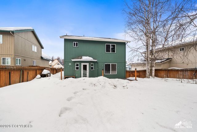 7532 Eastbrook Circle, Anchorage, AK 99504