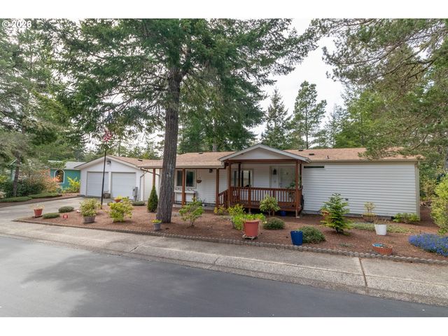 324 JONATHAN Ln, Florence, OR 97439