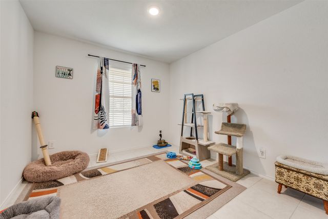 712 Odlozil Lane, Ennis, TX 75119