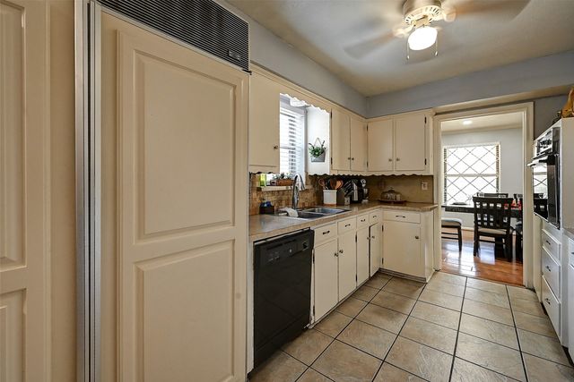 3262 Camelot Drive, Dallas, TX 75229
