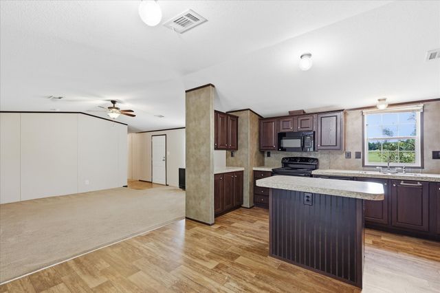 8775 E Fm 273, Ivanhoe, TX 75447