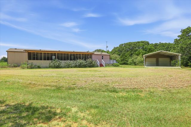 8775 E Fm 273, Ivanhoe, TX 75447