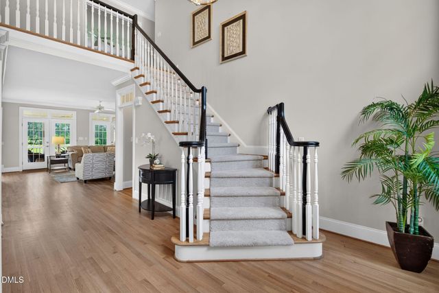 121 Bending Oak Way, Morrisville, NC 27560