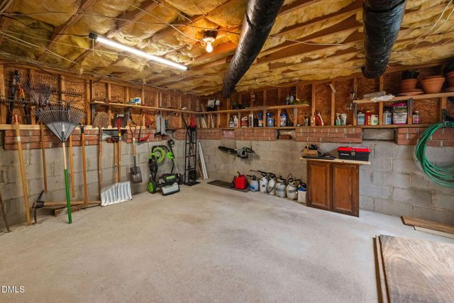 121 Bending Oak Way, Morrisville, NC 27560