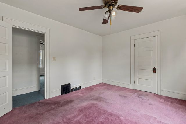 1611 24th Street, Rock Island, IL 61201