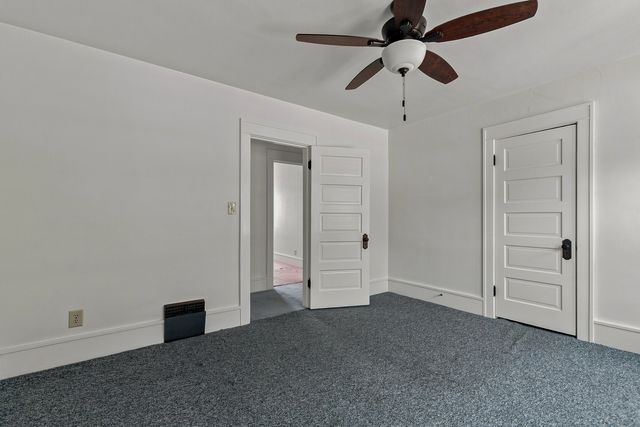 1611 24th Street, Rock Island, IL 61201